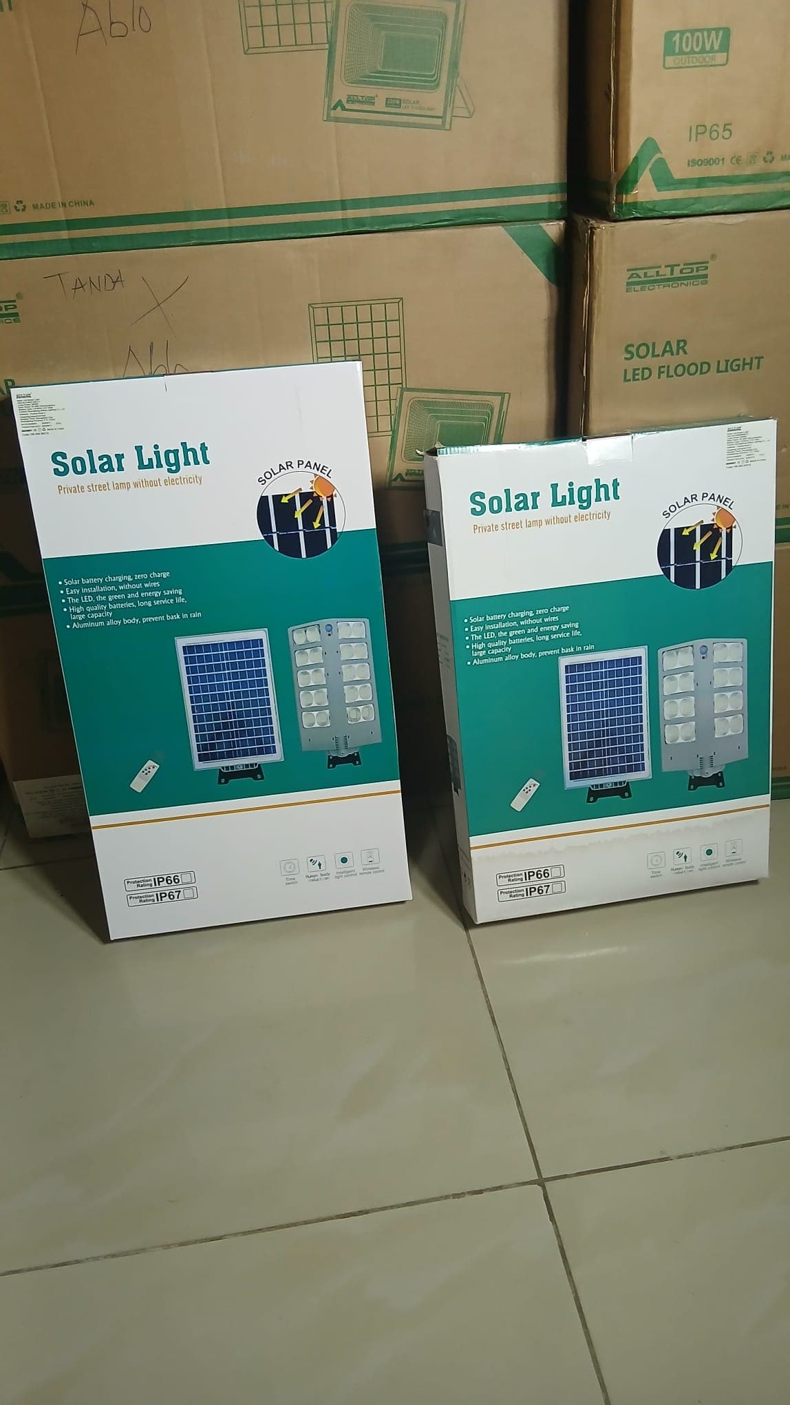 Lampadaire Solaire 100W